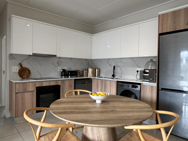To Let 2 Bedroom Property for Rent in Sandown Western Cape